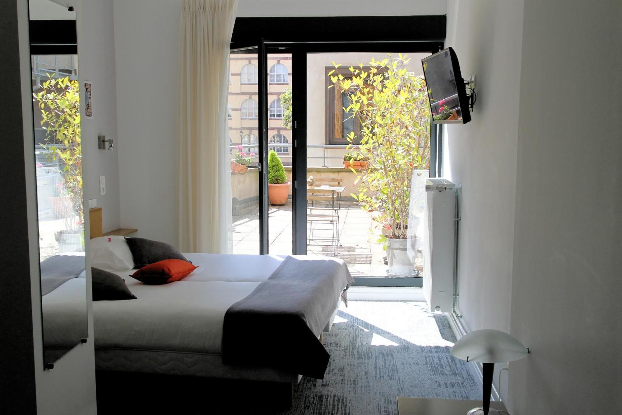Hotel De L'Ill Strasbourg Ngoại thất bức ảnh