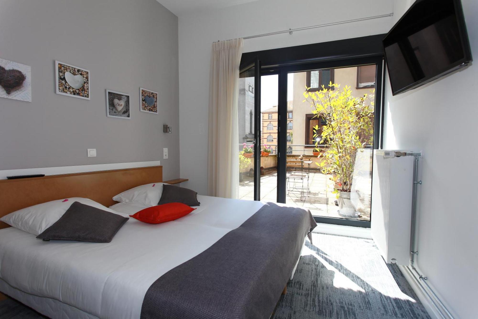 Hotel De L'Ill Strasbourg Ngoại thất bức ảnh