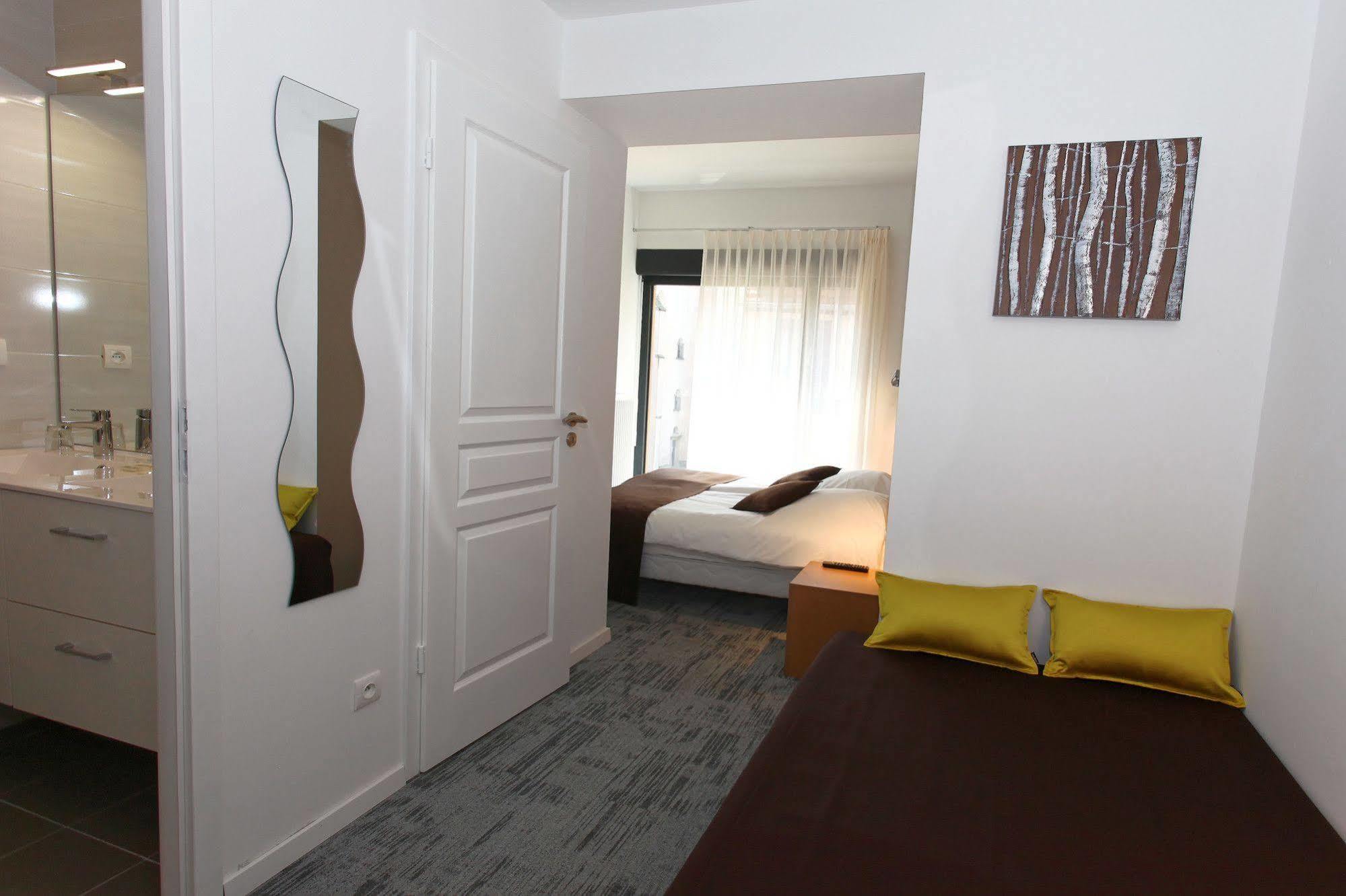 Hotel De L'Ill Strasbourg Ngoại thất bức ảnh